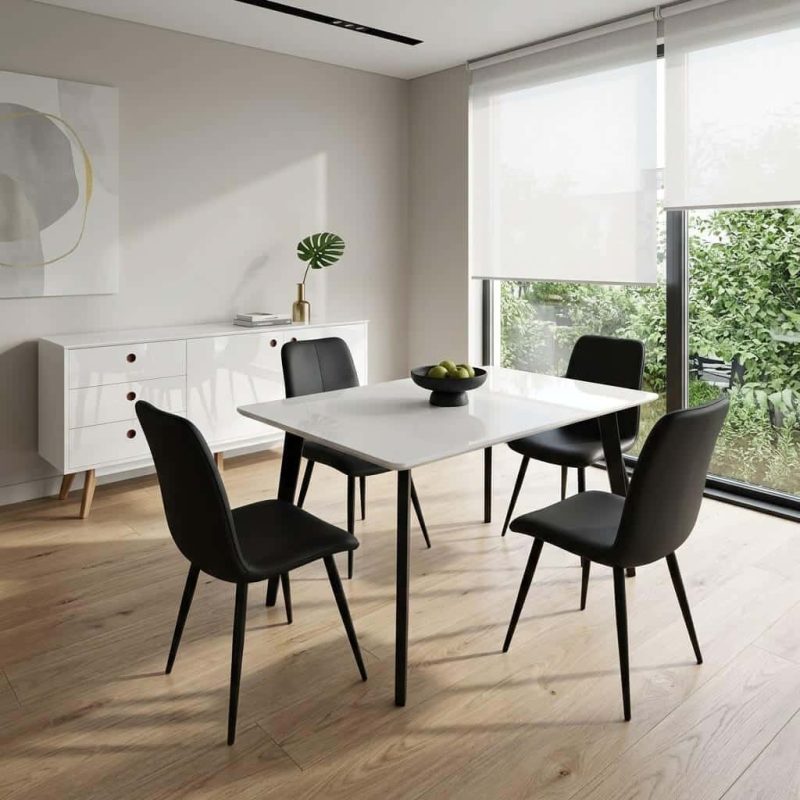 Belgium Medium Black Dining Table Manhattan Chairs